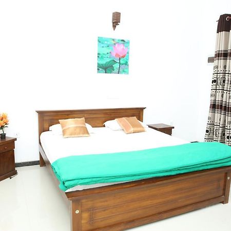 Lotus Dreams Guesthouse Weligama Zewnętrze zdjęcie