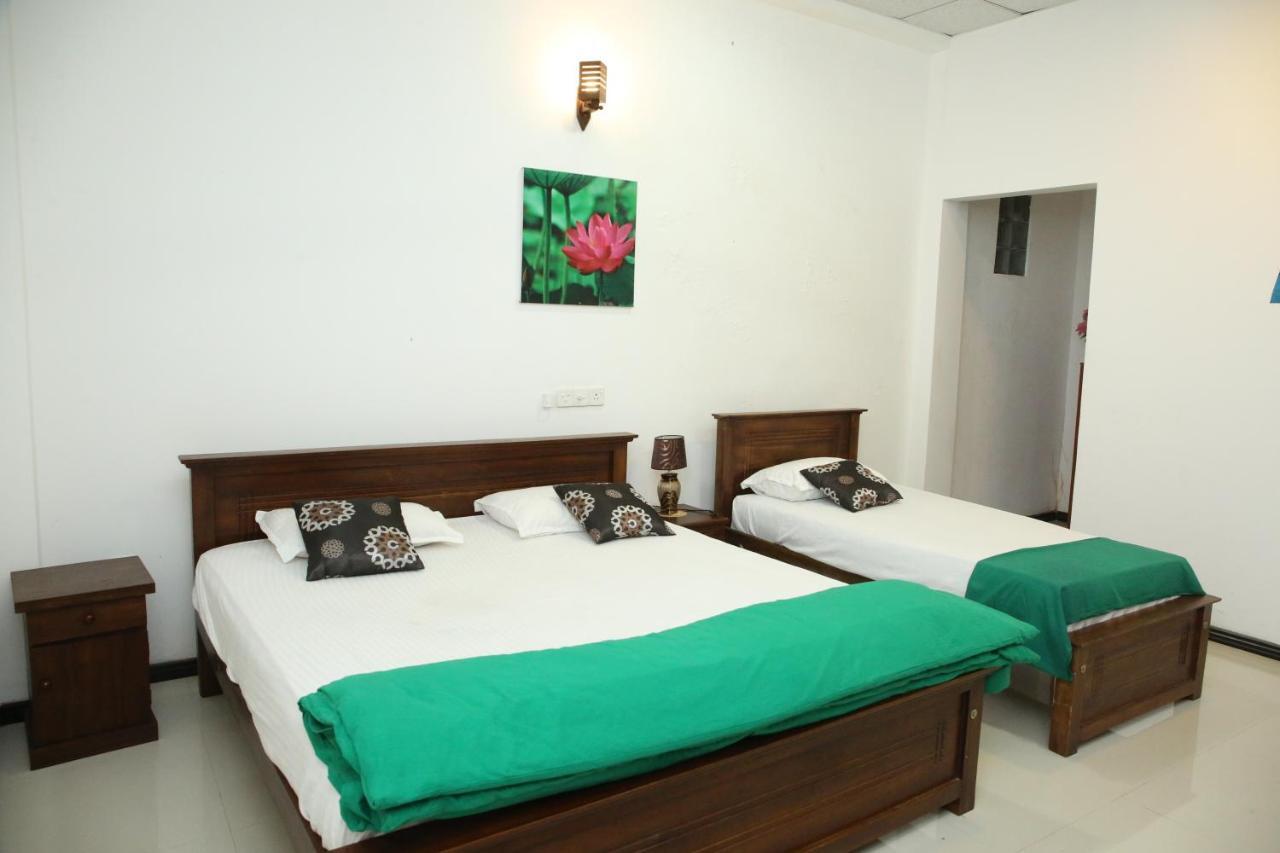 Lotus Dreams Guesthouse Weligama Zewnętrze zdjęcie