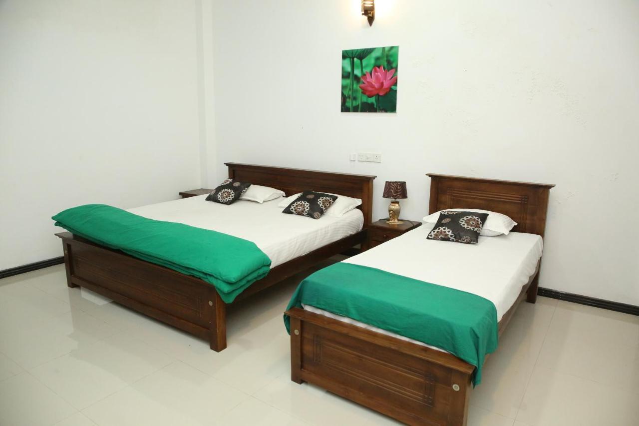 Lotus Dreams Guesthouse Weligama Zewnętrze zdjęcie