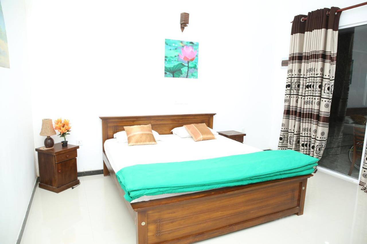 Lotus Dreams Guesthouse Weligama Zewnętrze zdjęcie